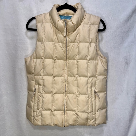 GAP Jackets & Blazers - GAP Women's Cream Puffer Vest